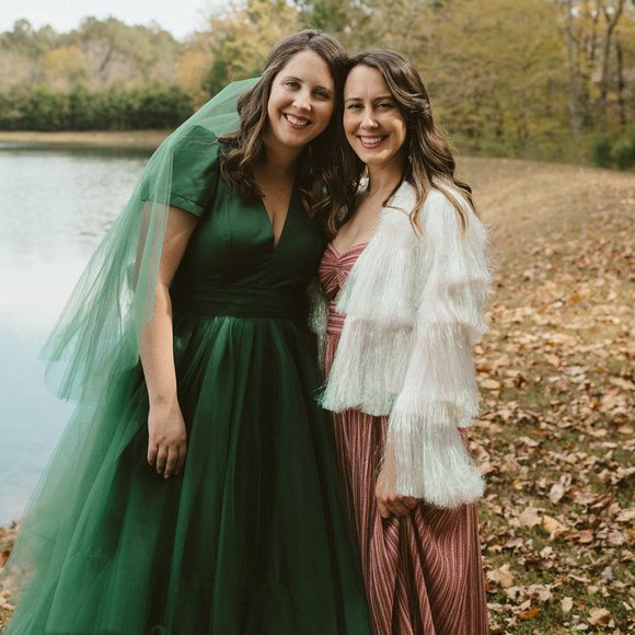 Elizabeth Dye | Custom Wildfire Wedding Gown - Picture 4 of 11